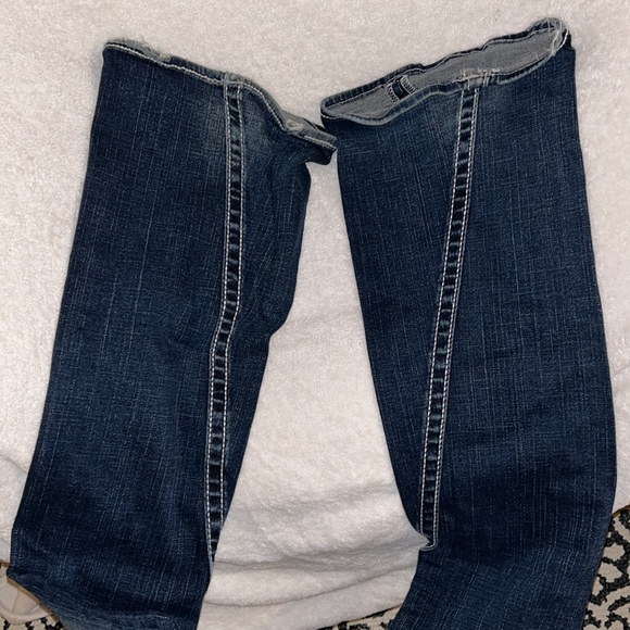 CRYSTAL TRUE RELIGIONS - Picture 5 of 6